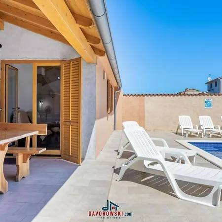 Villa Ena Comfortable *